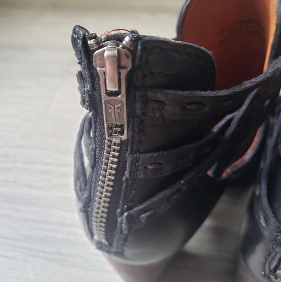 Frye Naomi Pickstitch Shootie - Picture 7 of 12